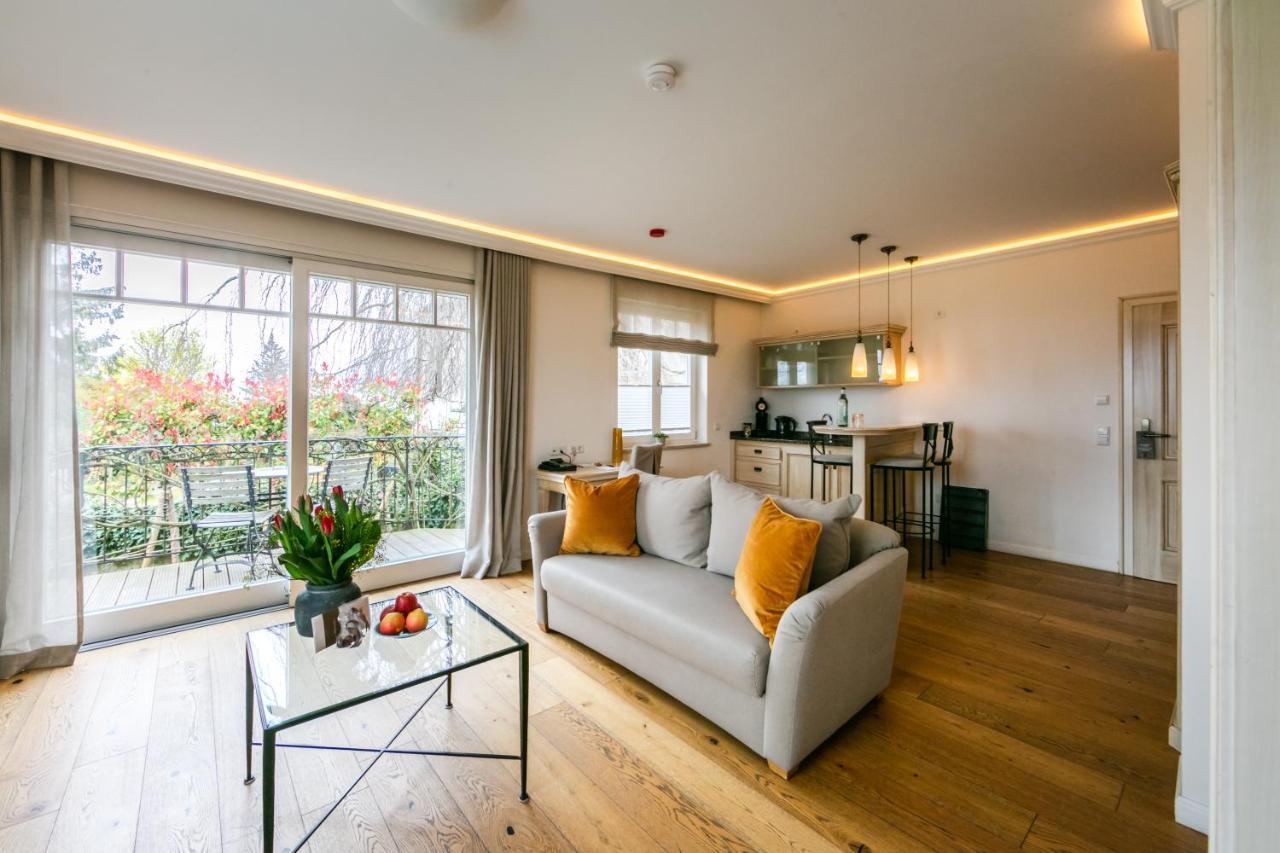 Hotel Hirschen Horn Gaienhofen  Ngoại thất bức ảnh